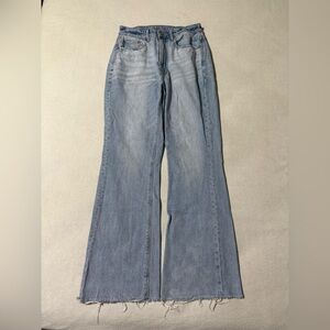 American Eagle Highest‎ Rise 90s Flare Jeans Womens 6 Fray Hem Light Wash